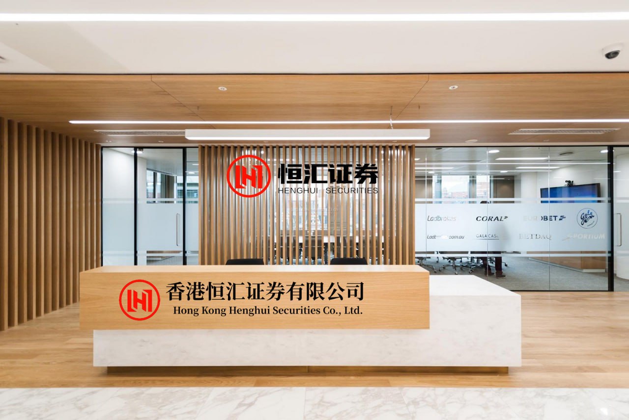 聚富人 突破3500美元！现货黄金价格刷新历史高位